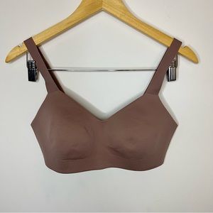 Lululemon Like Nothing Bra Soft Sand Size 32DD